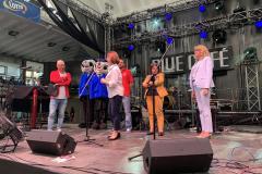 45273377-B189-4FE8-AF6A-74E23240BA89