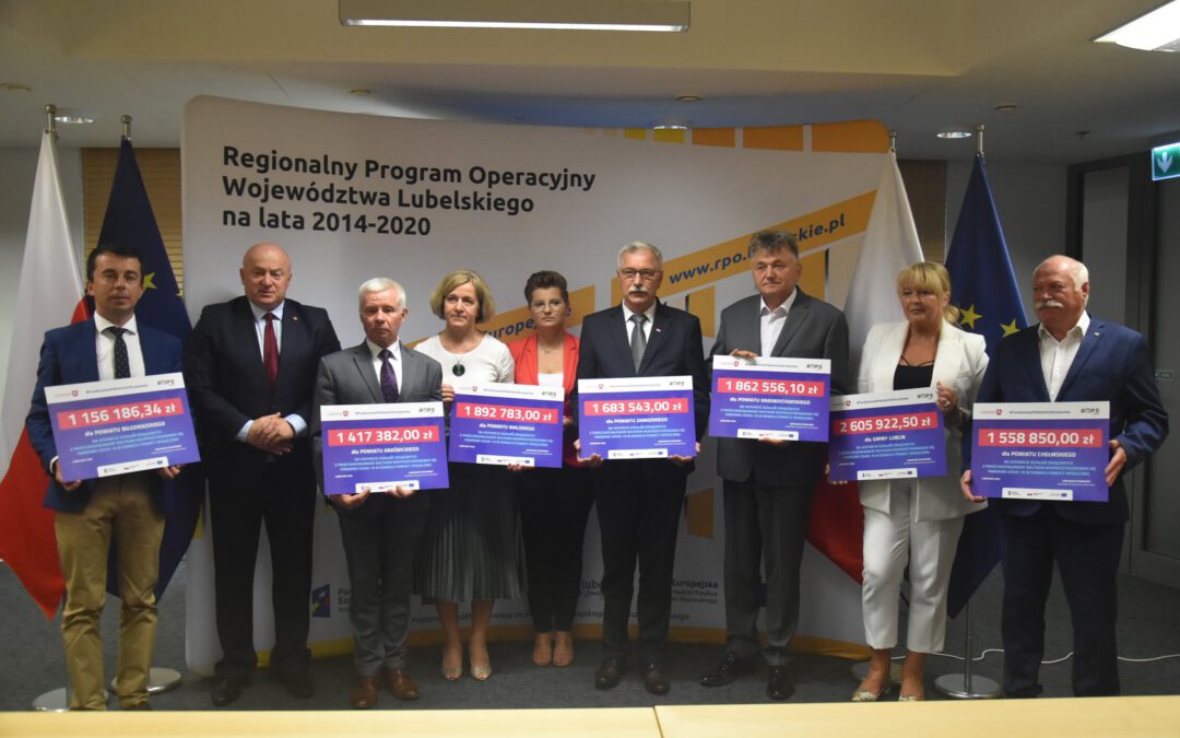 Pierwsze umowy grantowe podpisane!!!