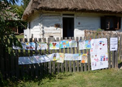 Wojewodzki-Dzien-Rodzin-prace-plastyczne-uczestnikow