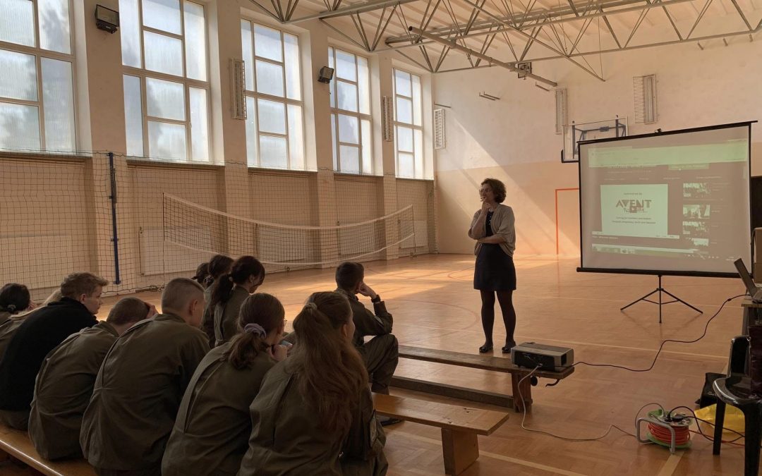 Wizyta pracownika Regionalnego Punktu Diagnozy i Terapii FAS/FASD w Lublinie w Zespół Szkół im. Kajetana hr. Kickiego w Sobieszynie-Brzozowa