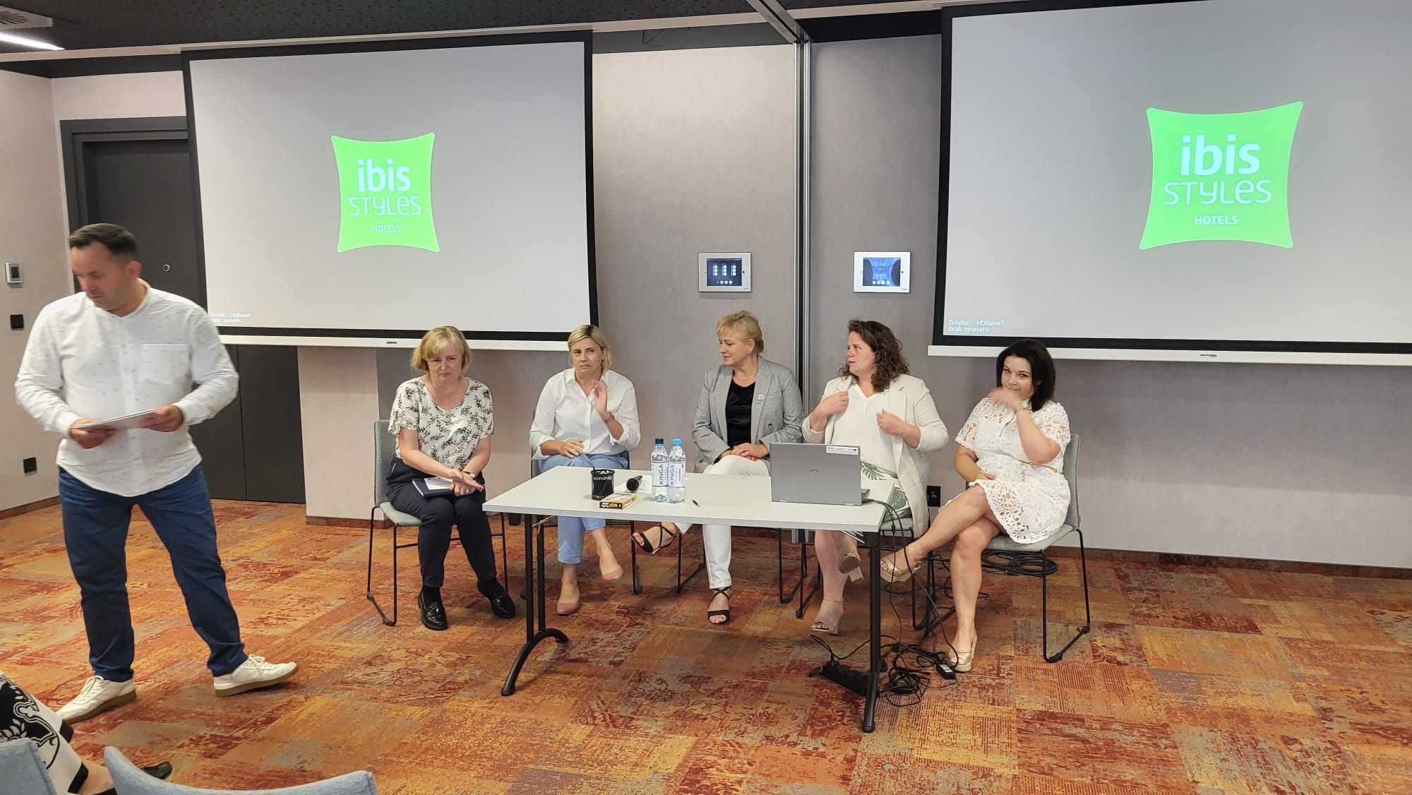 DWUDNIOWE SZKOLENIE WARSZTATOWE PODNOSZĄCE WIEDZĘ Z ZAKRESU PROCESU DEINSTYTUCJONALIZACJI I ROLI ROPS W JEGO WDRAŻANIU. 