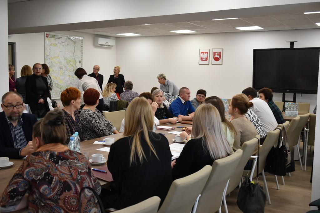 Uczestnicy pierwszego spotkania roboczego w ramach projektu „Polityka senioralna EFS+”