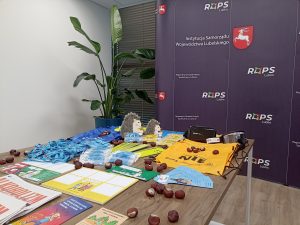 Uroczyste przekazanie materiałów profilaktyczno-edukacyjnych dla Komendy Miejskiej Policji w Lublinie oraz Komendy Powiatowej Policji w Kraśniku w ramach porozumień współpracy w zakresie realizacji przedsięwzięć profilaktycznych w roku 2023.