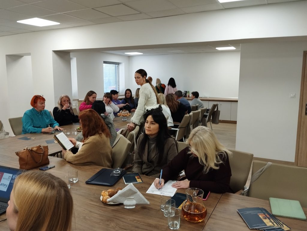 Spotkanie w sali konferencyjnej