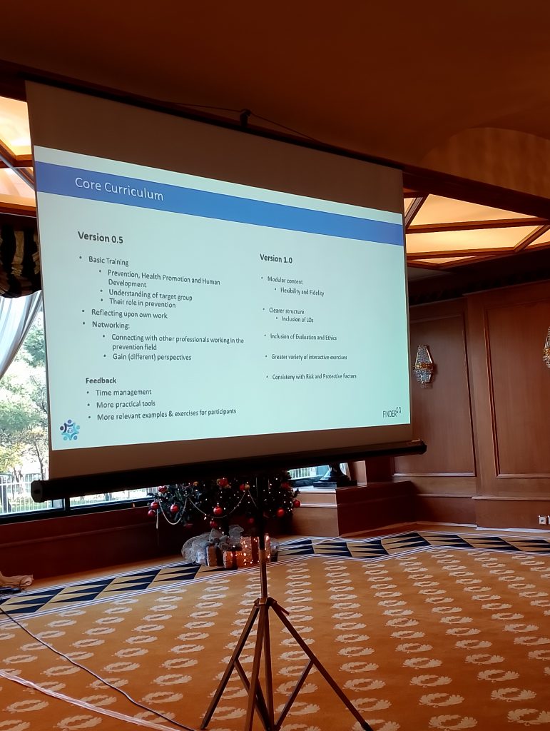 Przedstawienie projektu Frontline Politeia