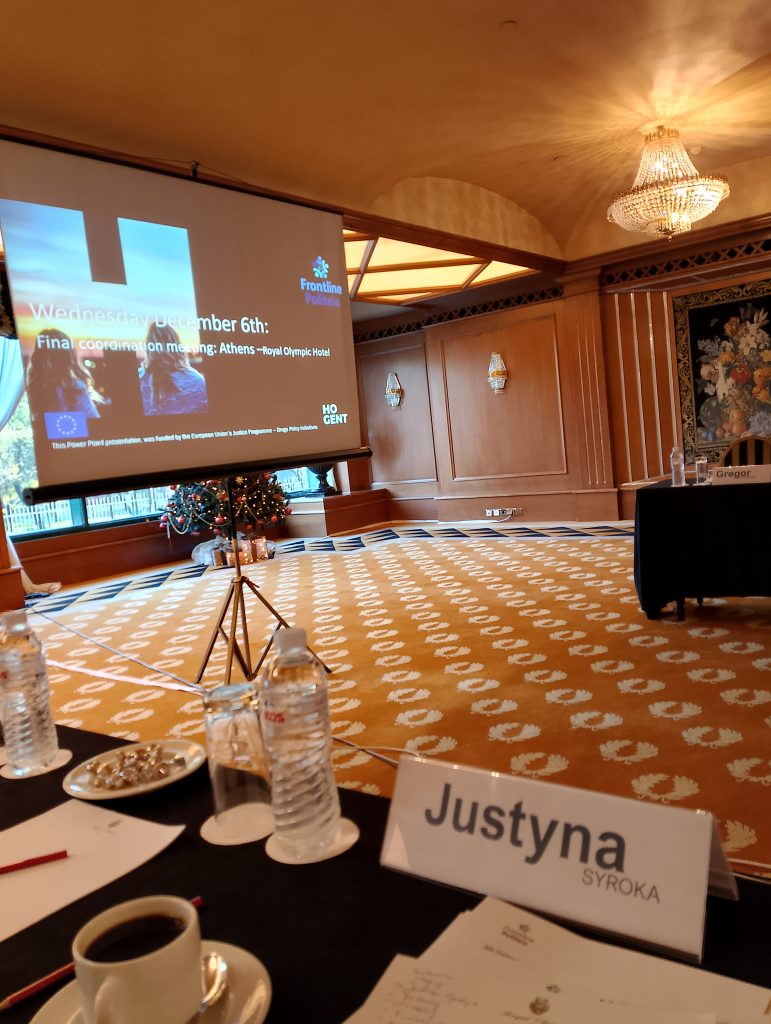 Przedstawienie projektu Frontline Politeia